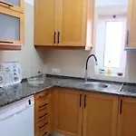 Bloom Place - Acolhedor Com Terraco 발도로보